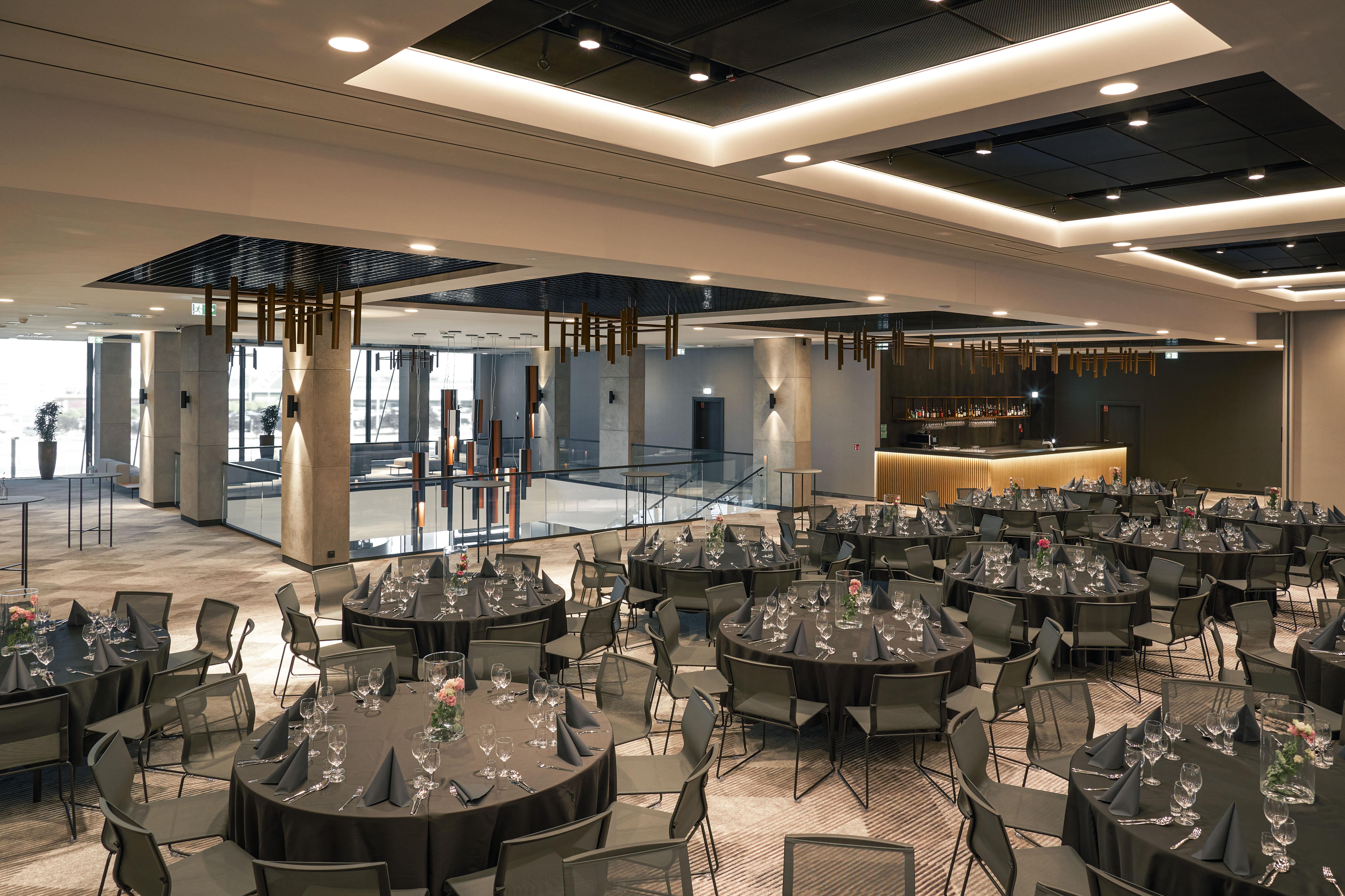 Q Hotel Plus Wroclaw Bielany Bielany Wrocławskie 외부 사진