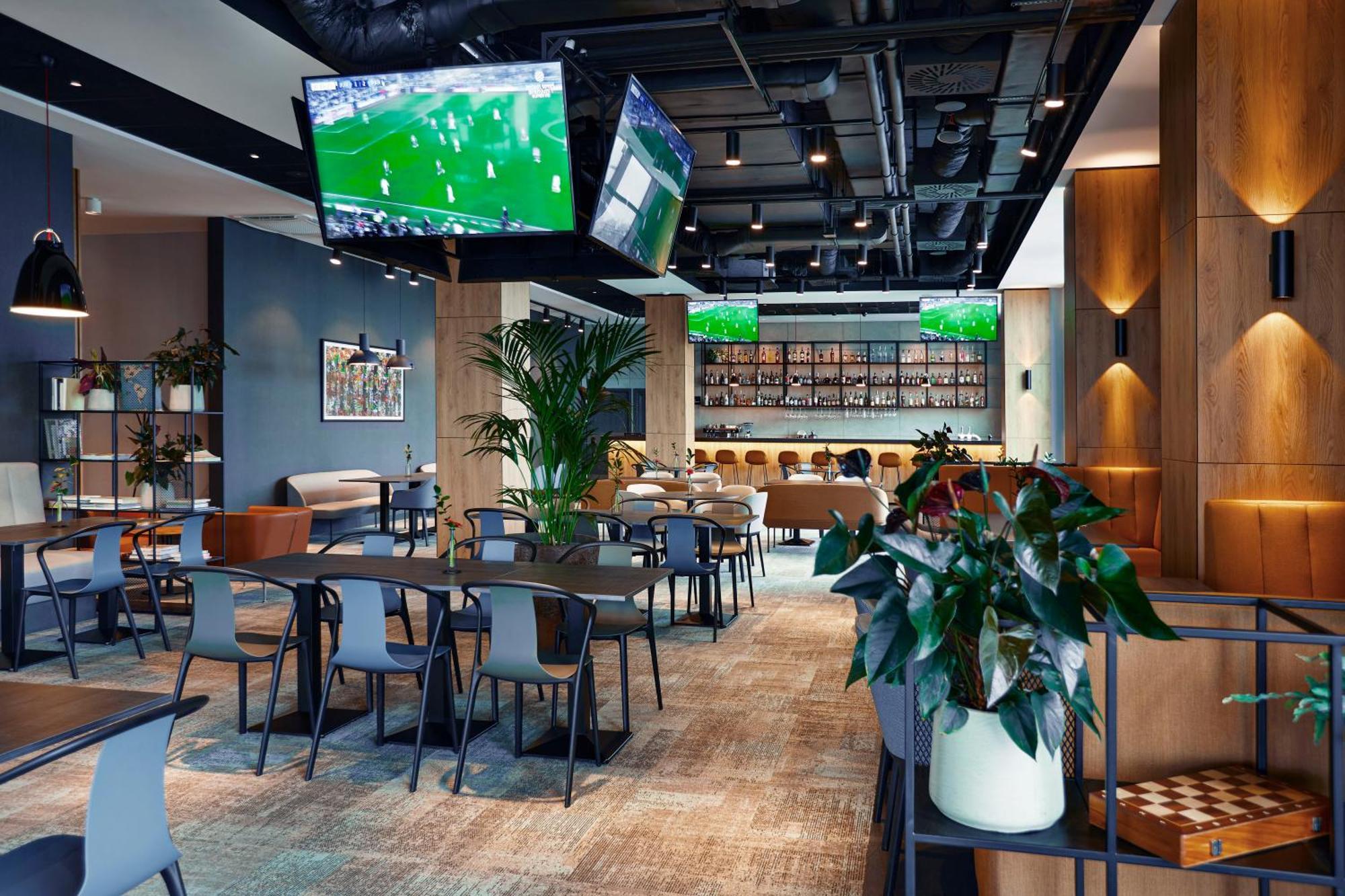 Q Hotel Plus Wroclaw Bielany Bielany Wrocławskie 외부 사진
