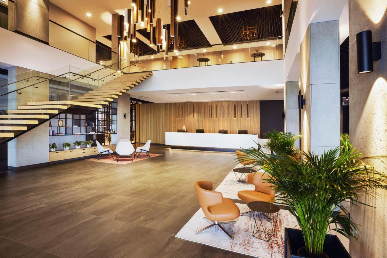 Q Hotel Plus Wroclaw Bielany Bielany Wrocławskie 외부 사진